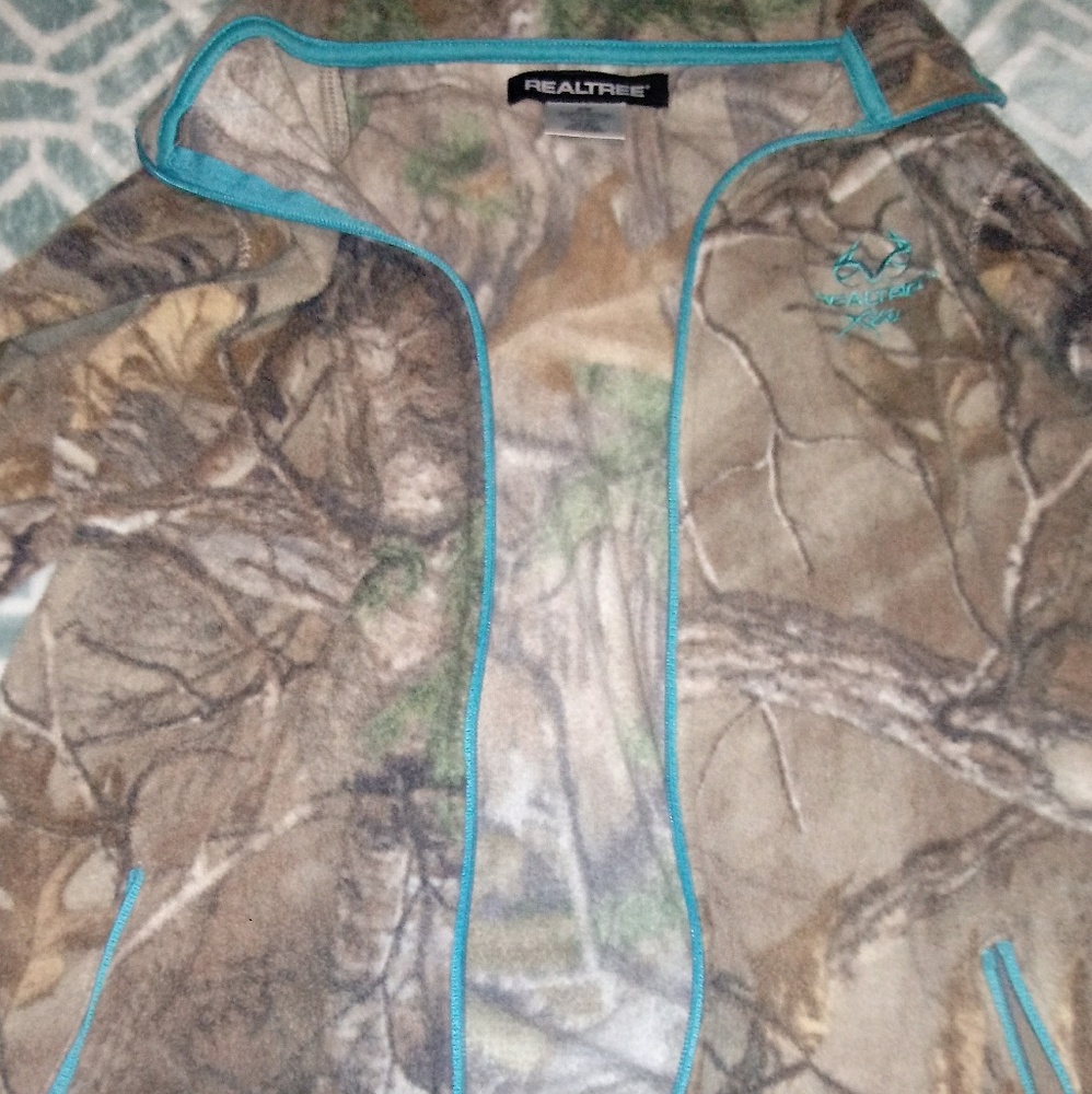 RealTree zip-up jacket